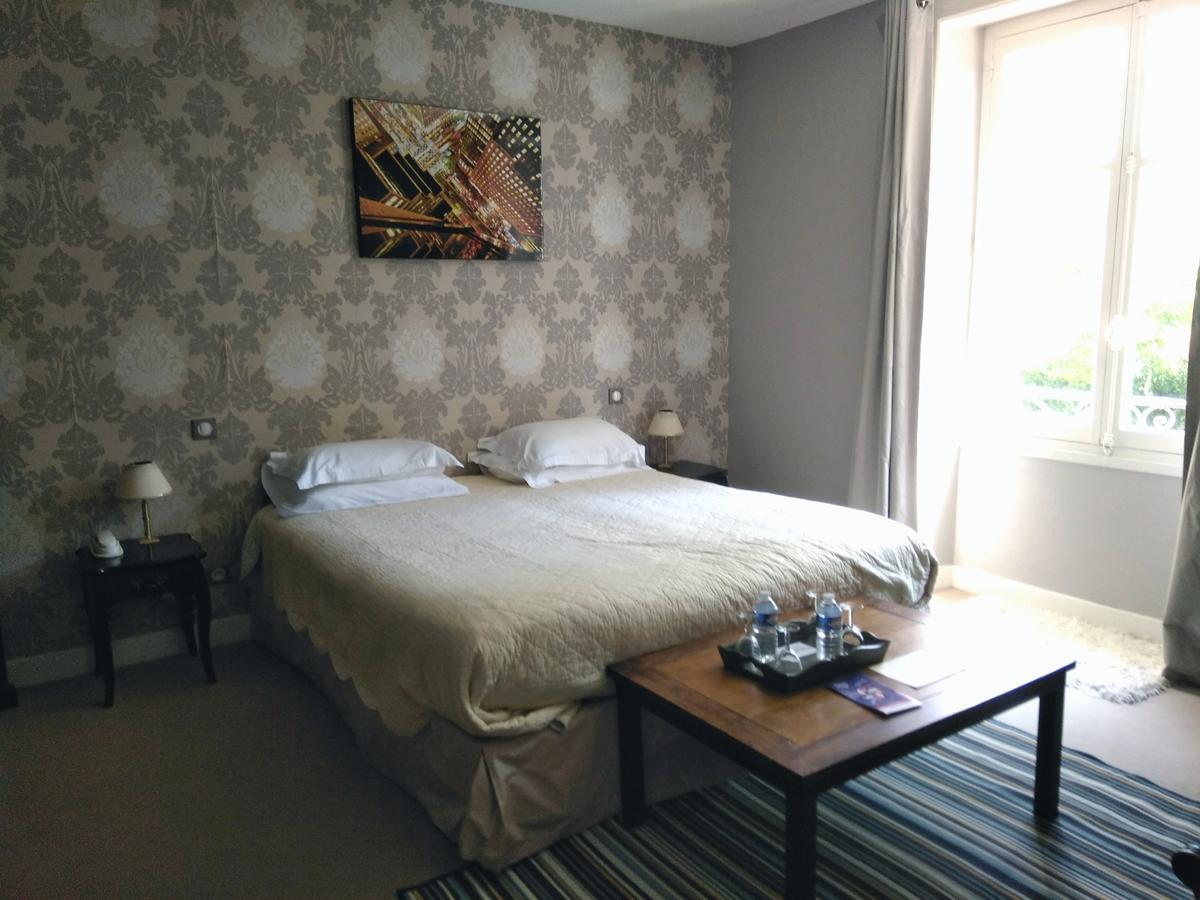 Hotel La Villa Saint Pierre d'Irube Bagian luar foto