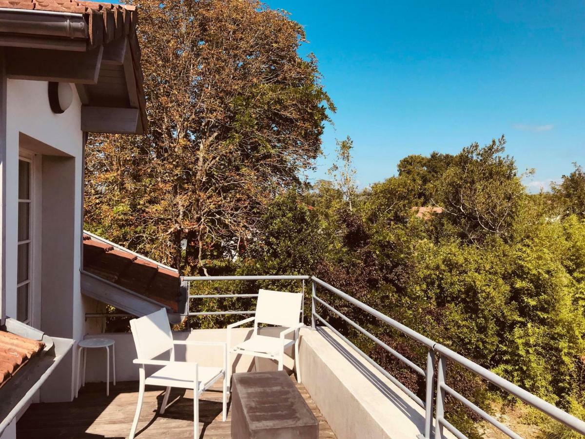 Hotel La Villa Saint Pierre d'Irube Bagian luar foto